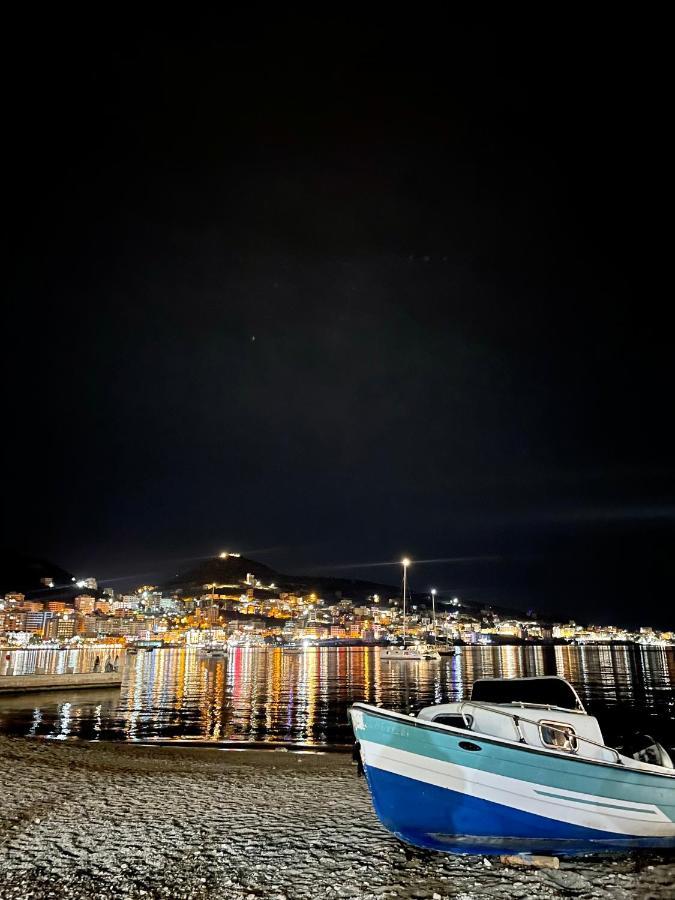 K&T Boulevard Studio Saranda Buitenkant foto
