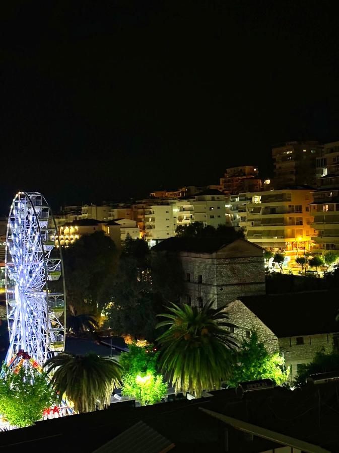 K&T Boulevard Studio Saranda Buitenkant foto